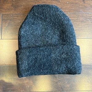 Lauren Manoogian carpenter hat